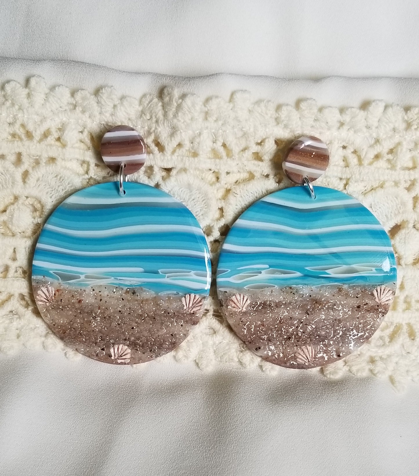 Beachy Vibes - Layla