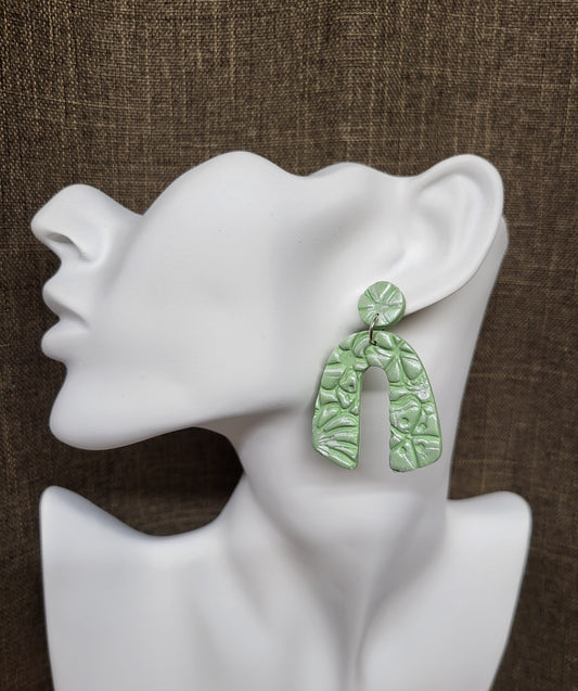 Pastels - Olivia Statement Earrings - Green Flower Textured - Medium